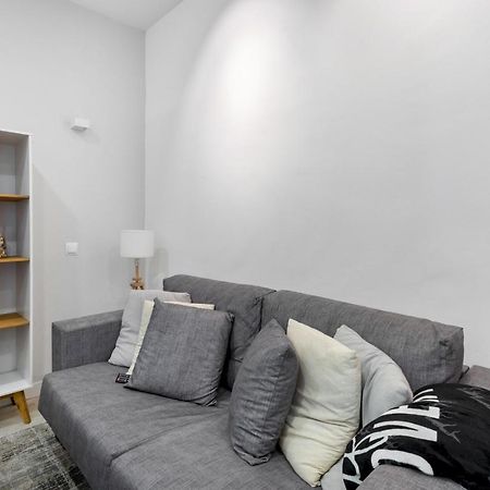Modern Apartment - 1Bedroom 1Bathroom - Chueca Madrid Buitenkant foto