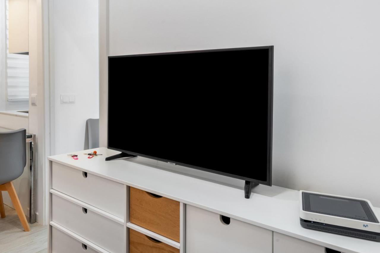 Modern Apartment - 1Bedroom 1Bathroom - Chueca Madrid Buitenkant foto