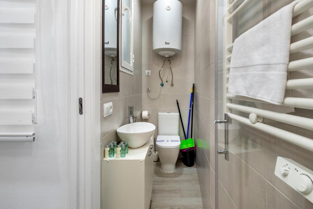 Modern Apartment - 1Bedroom 1Bathroom - Chueca Madrid Buitenkant foto